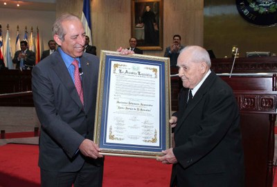 10 –no tan- sencillas lecciones que me regaló el Hno. León